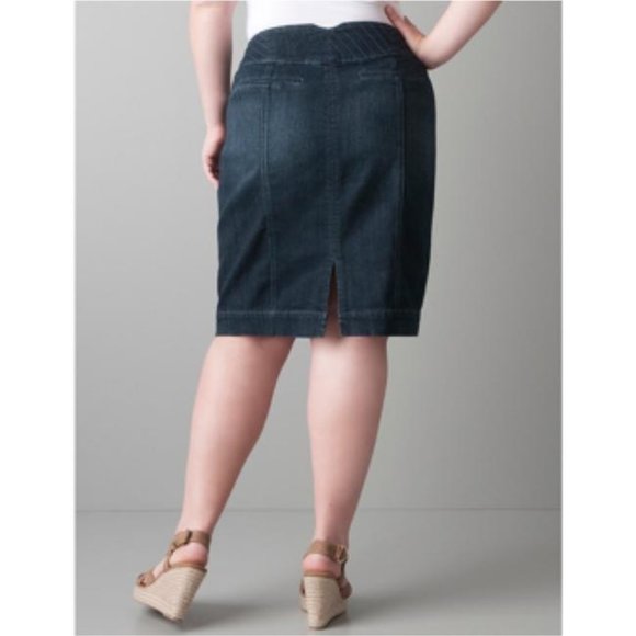 Clearance ☀️LB Jean Skirt Size 24 - Picture 2 of 6